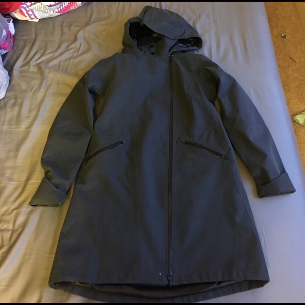 Athleta Waterproof Rain Jacket